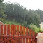 Casa Da Tia Dulce Feriehus *