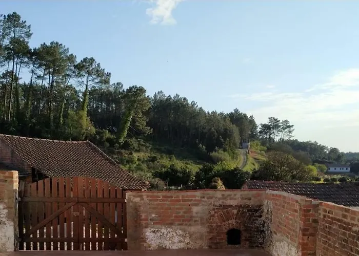 Casa Da Tia Dulce بيت للعطل